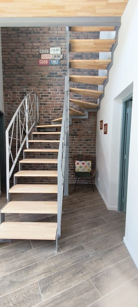 escalier sécurisé de la grange de junas